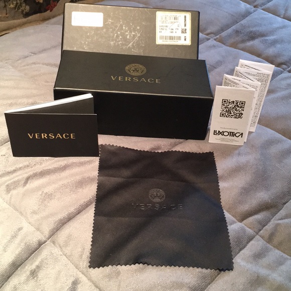 Versace Accessories - Brand new Versace sunglasses for women🎊🎊🎊